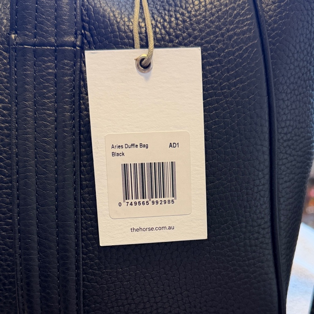 The Horse Aries Duffel Bag in Black Leather - Picture 3 of 4